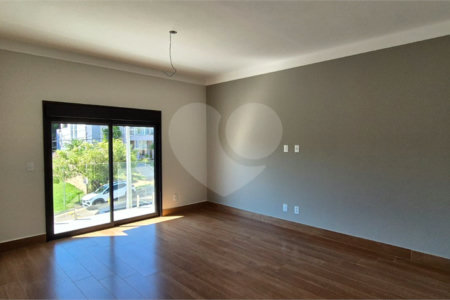 Casa à venda com 3 suítes no condomínio Reserva dos Vinhedos, Louveira - SP