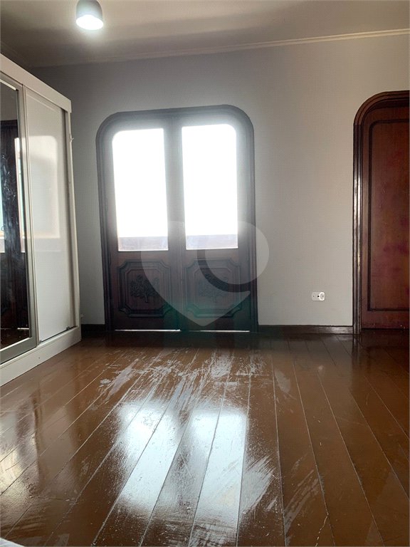 Sobrado à venda com 3 quartos, sendo 1 suíte,  em Vila Maria Alta, São Paulo, SP
