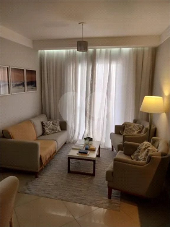 Apartamento à venda com 3 quartos, sendo 2 suítes, em Vila Sanches, São José dos Campos, SP