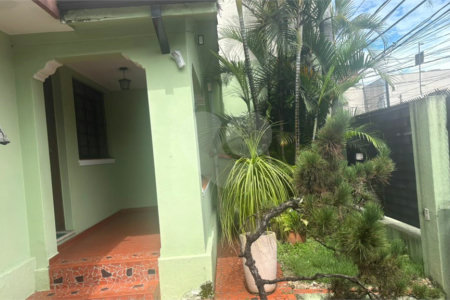 Casa à venda com 3 quartos no Centro, Mogi das Cruzes, SP