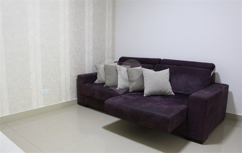 Casa Térrea à venda com 3 quartos, sendo 2 suítes,  em Vila Galvão, Guarulhos, SP