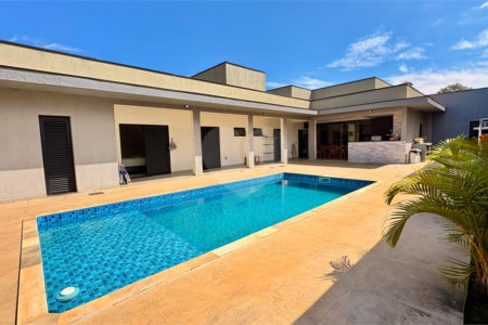 Casa à venda com 3 suítes no condomínio Village Ipanema 2, Araçoiaba da Serra - SP