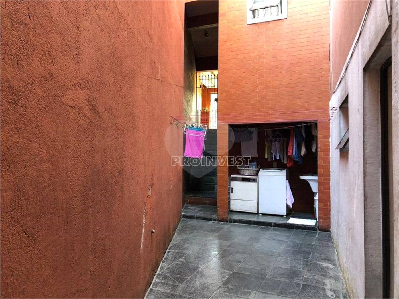 Sobrado à venda com 5 quartos, sendo 1 suíte, em Jardim São Jorge (raposo Tavares), São Paulo, SP
