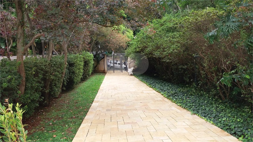 Apartamento à venda com 3 quartos em Vila Suzana, São Paulo, SP