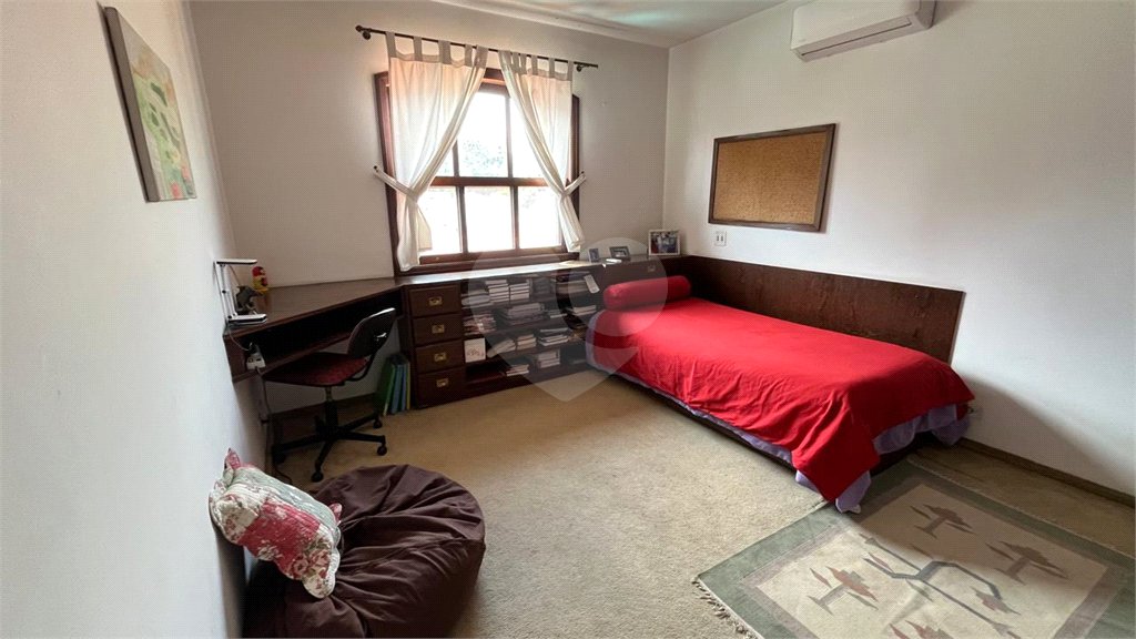 Casa à venda com 4 quartos, sendo 2 suítes, em Lar São Paulo, São Paulo, SP