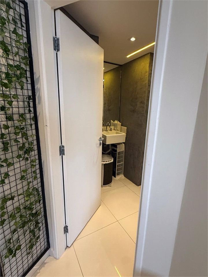 Sala Comercial à venda, Boqueirão, Santos - SA0020.
