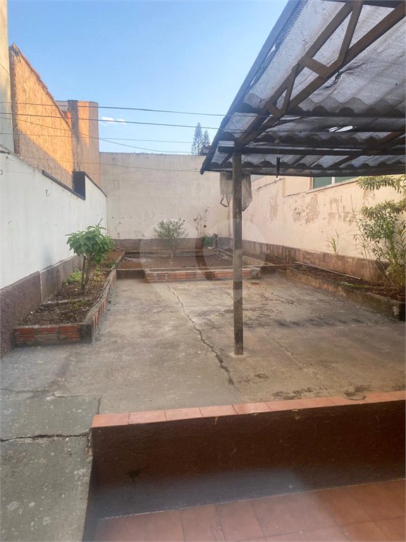 Sobrado à venda ou para alugar com 3 quartos, sendo 1 suíte, em Vila Carrão, São Paulo, SP