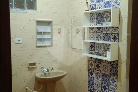Casa à venda com 3 quartos, sendo 1 suíte,  em São Roque Country Club I, Mairinque, SP