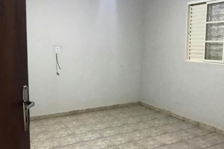 Casa à venda com 3 quartos em Colinos, Três Lagoas, MS