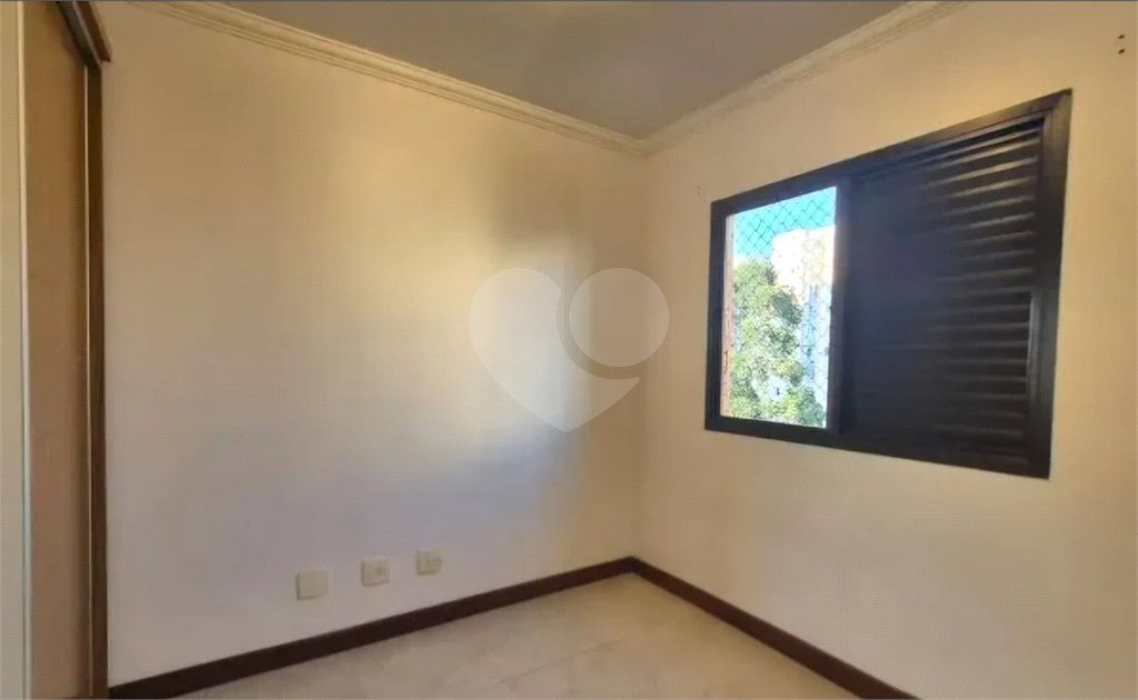 Apartamento à venda com 3 quartos, sendo 1 suíte, em Jardim das Vertentes, São Paulo, SP