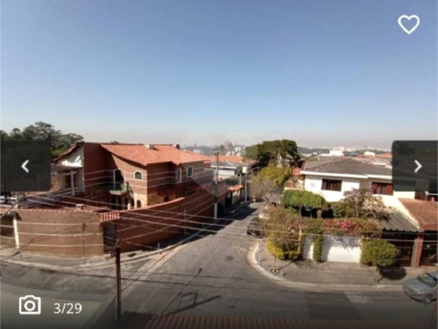 Sobrado à venda com 3 quartos, sendo 1 suíte,  em Tremembé, São Paulo, SP