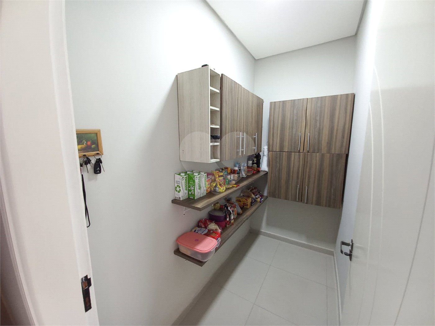 Casa à venda com 3 quartos, sendo 1 suíte,  no condomínio Villagio Milano, Sorocaba - SP