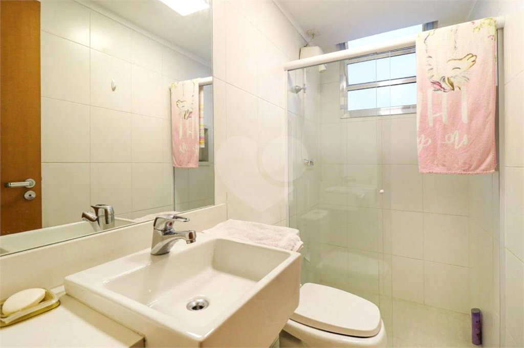 Casa Térrea à venda com 6 quartos, sendo 4 suítes, em Brooklin Paulista, São Paulo, SP