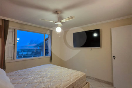 Casa à venda com 5 quartos, sendo 1 suíte,  em Praia Rasa, Armação dos Búzios, RJ