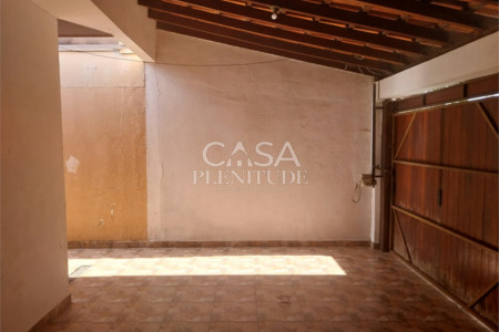 Casa Térrea à venda com 3 quartos, sendo 1 suíte, em Éden, Sorocaba, SP