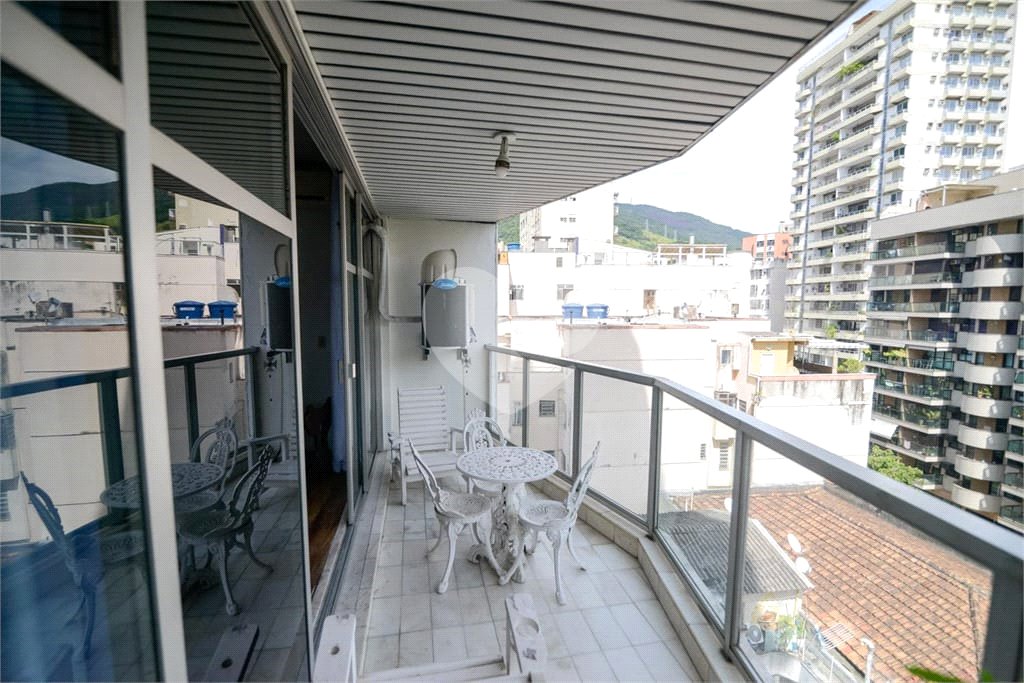 Apartamento à venda com 4 quartos, sendo 1 suíte, em Tijuca, Rio de Janeiro, RJ
