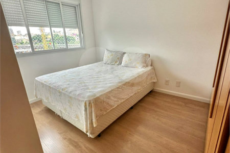Apartamento à venda com 3 quartos, sendo 1 suíte,  em Vila Andrade, São Paulo, SP