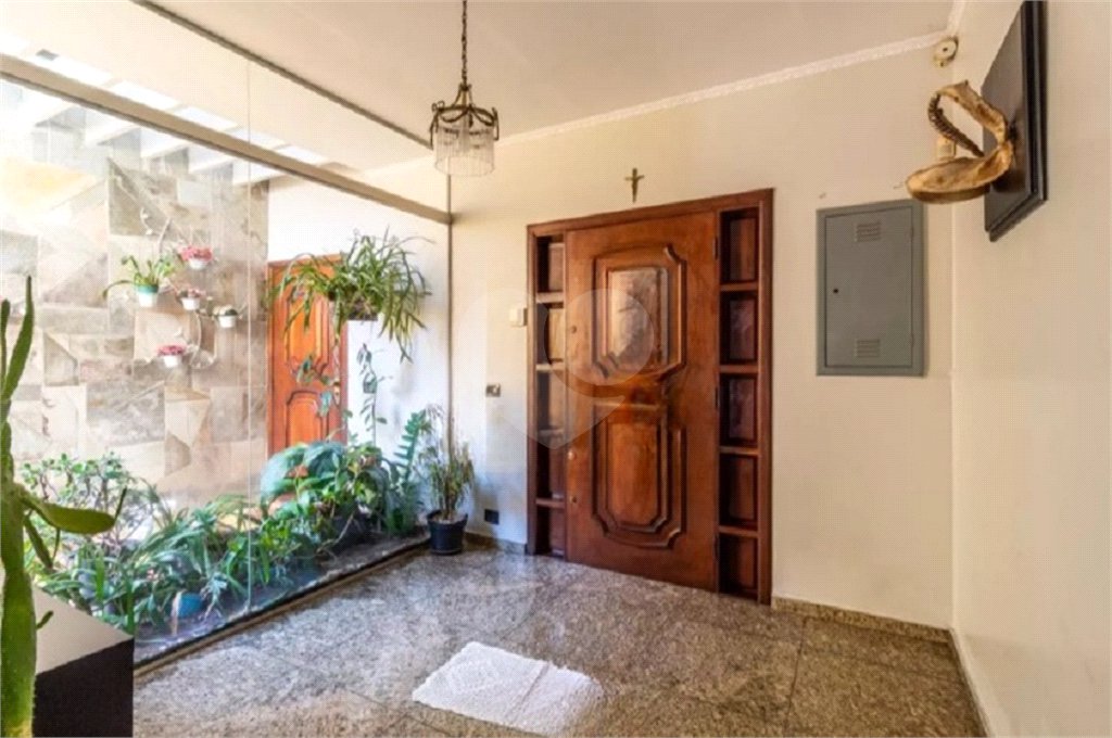 Sobrado à venda com 5 quartos, sendo 4 suítes, em Vila Galvão, Guarulhos, SP