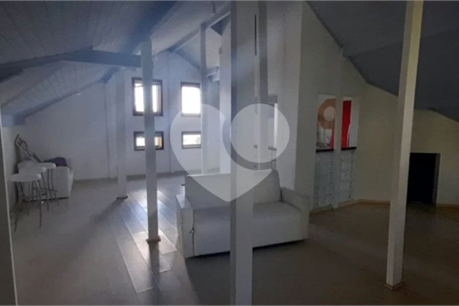 Casa à venda com 3 suítes no condomínio Sausalito, Mairiporã - SP