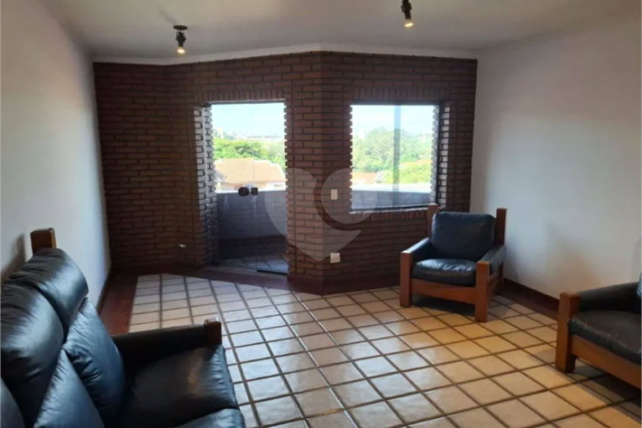 Sobrado à venda com 3 quartos, sendo 1 suíte, em City Recanto Anastácio, São Paulo, SP