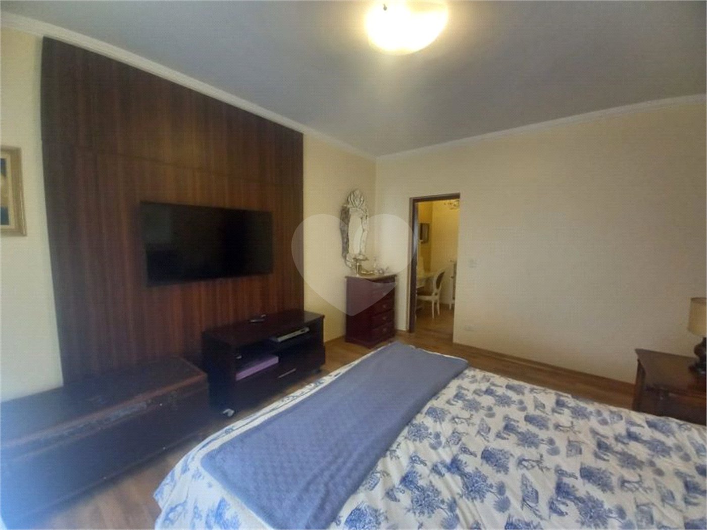 Casa à venda com 5 quartos, sendo 2 suítes, no condomínio Vinhas da Vista Alegre - Lado Sede, Vinhedo - SP