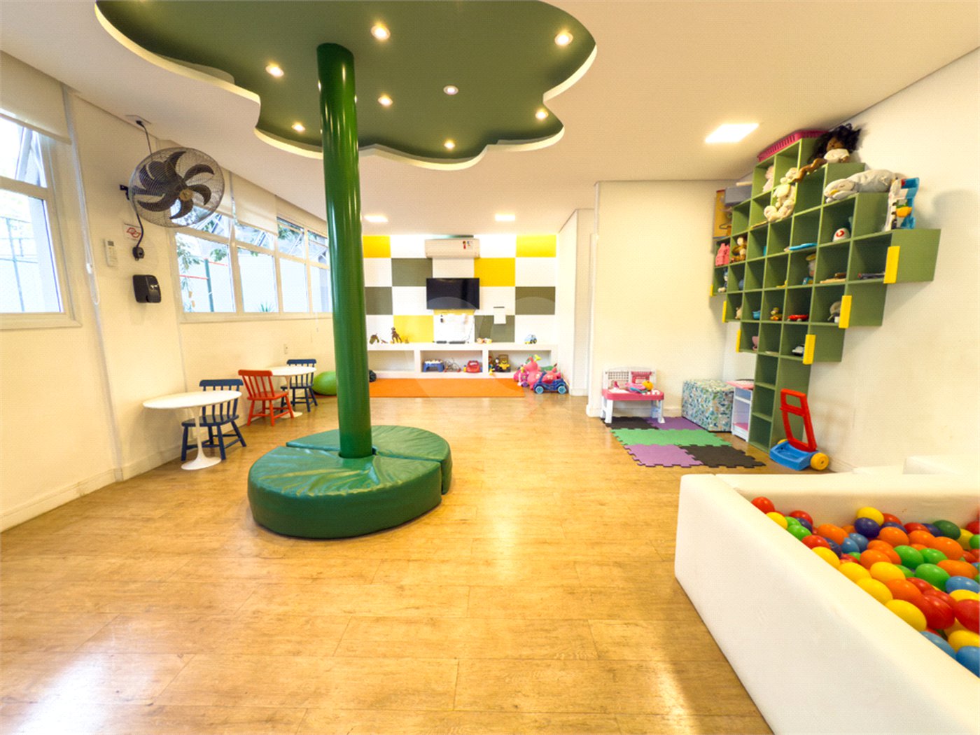 Apartamento à venda com 1 suíte em Jardim Prudência, São Paulo, SP