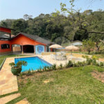 Casa à venda ou para alugar com 4 suítes no condomínio Alpes da Cantareira, Mairiporã - SP