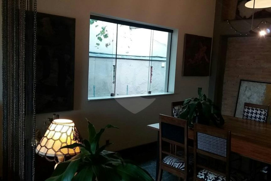 Casa à venda com 3 quartos, sendo 1 suíte, em Jardim São Bento, São Paulo, SP