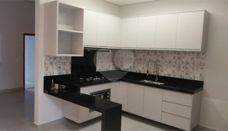 Casa à venda com 3 quartos, sendo 1 suíte, em Jardim Pau Preto, Indaiatuba, SP