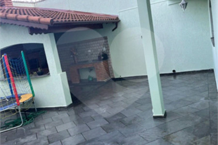 Casa à venda com 3 quartos, sendo 1 suíte,  em Vila Curuçá, São Paulo, SP