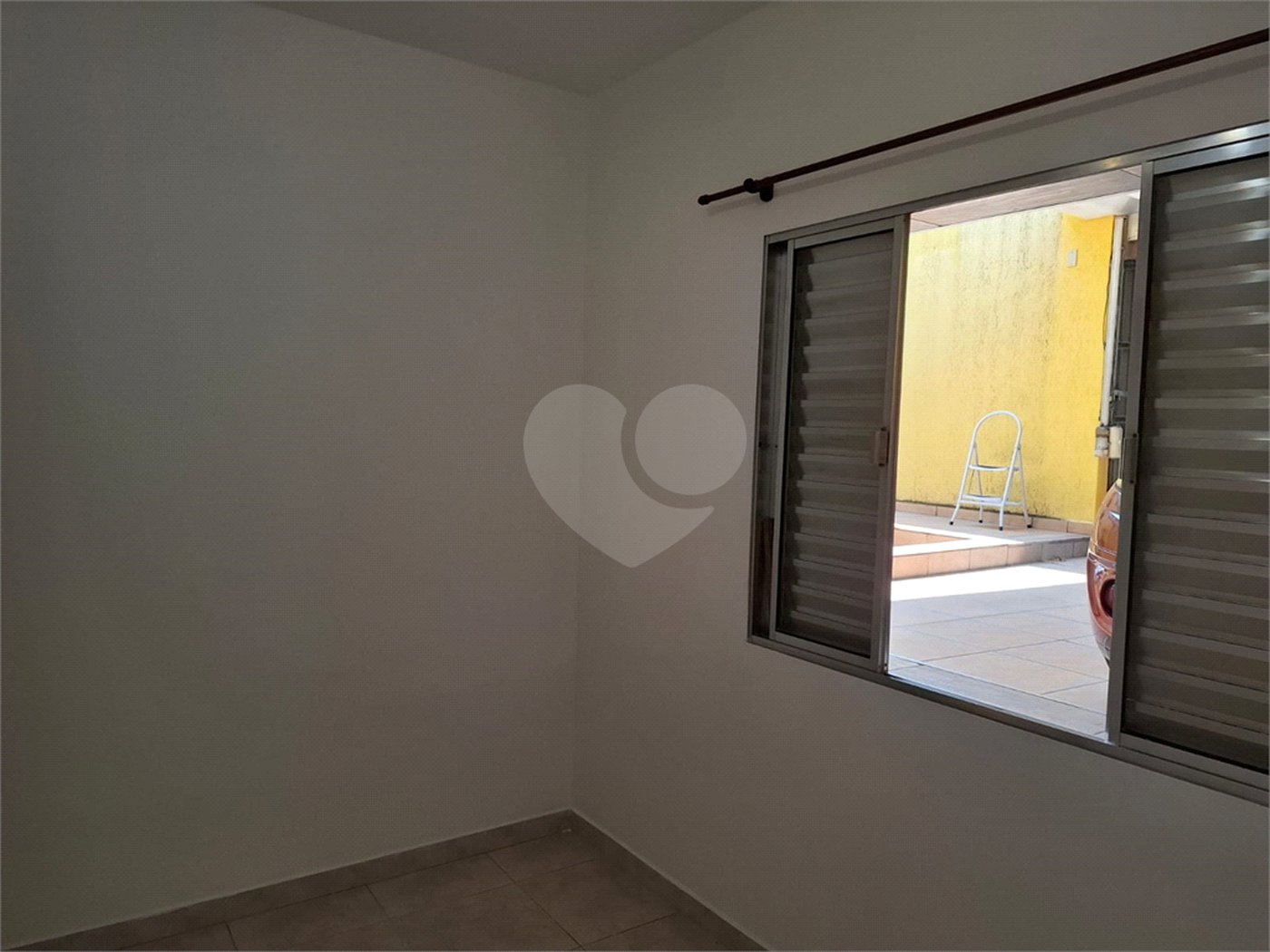 Sobrado à venda com 3 quartos no Brasilândia, São Paulo, SP