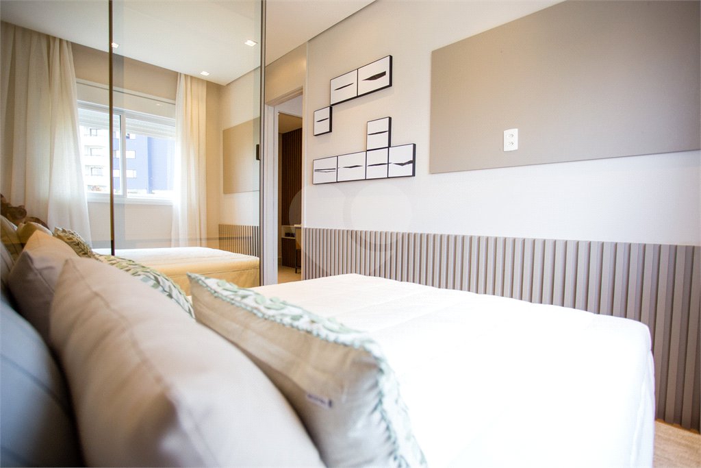 Apartamento à venda com 2 quartos, sendo 1 suíte, em Vila Rosália, Guarulhos, SP