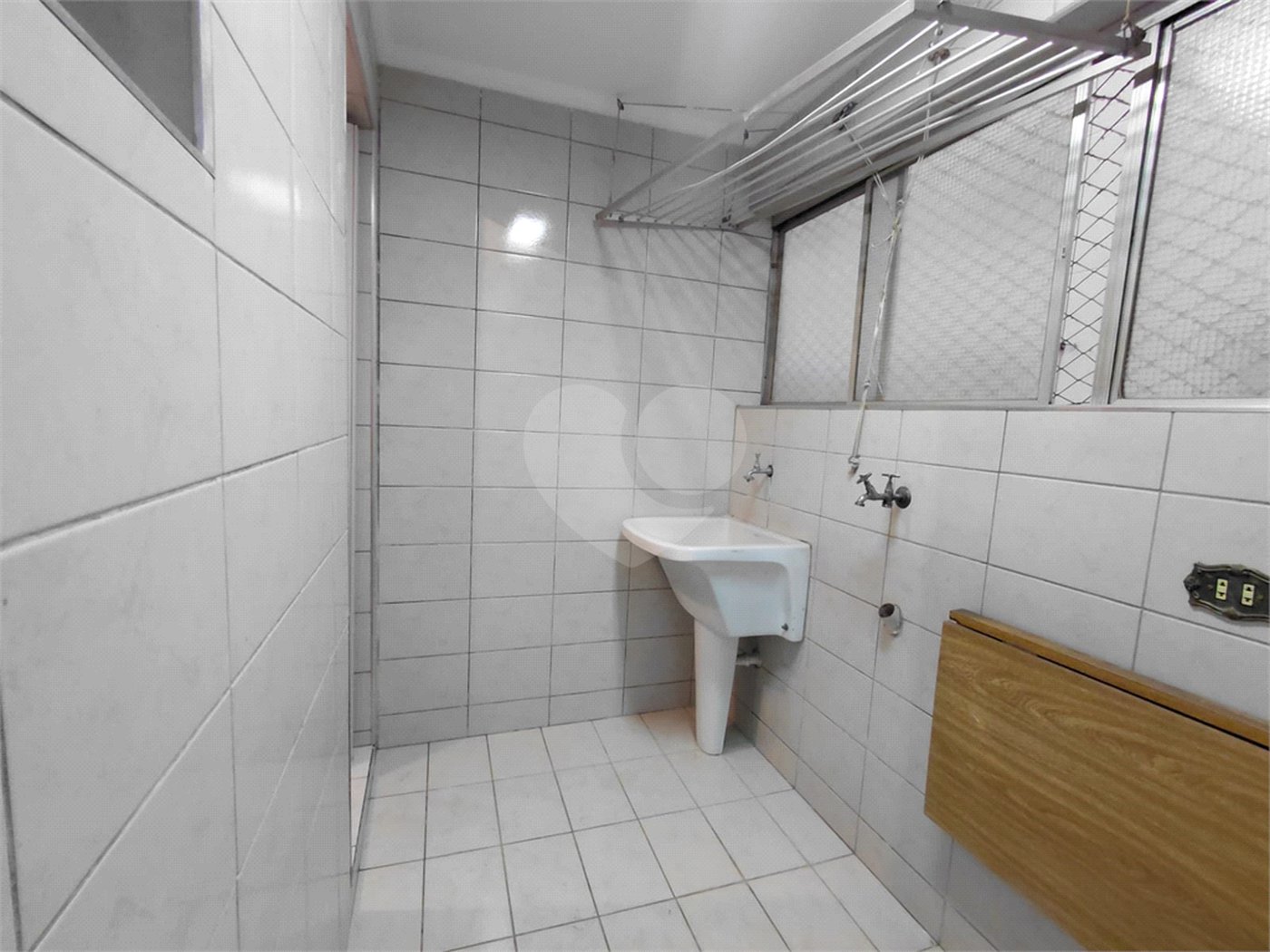 Apartamento à venda com 2 quartos, sendo 1 suíte, em Água Branca, São Paulo, SP