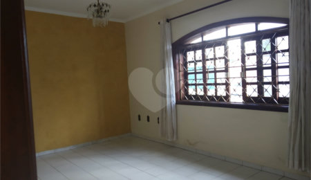 Casa Térrea à venda com 4 quartos no Centro, Indaiatuba, SP