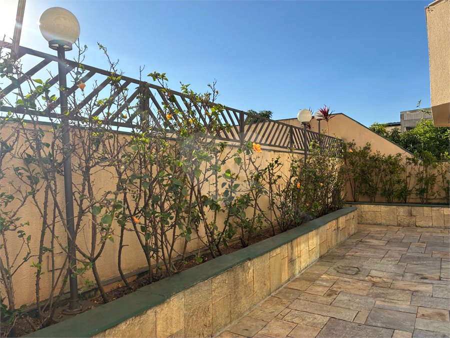 Apartamento à venda com 3 suítes em Vila Galvão, Guarulhos, SP