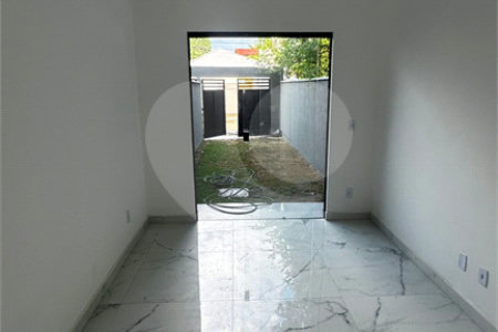 Casa à venda com 2 quartos, sendo 1 suíte,  em Campo Grande, Rio de Janeiro, RJ