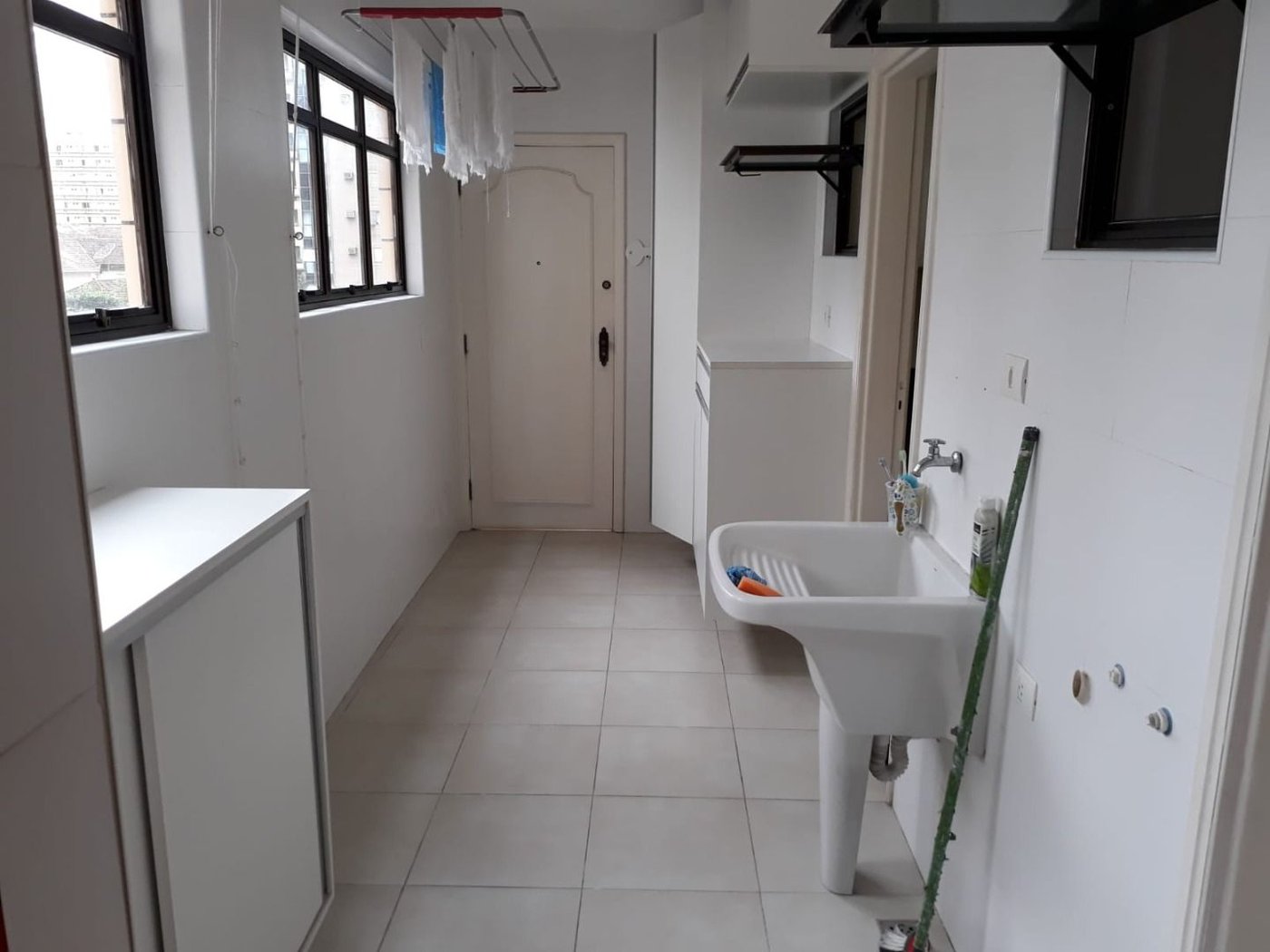 Apartamento com 3 dormitórios à venda, 211 m² por R$ 1.590.000,00 - Boqueirão - Santos/SP