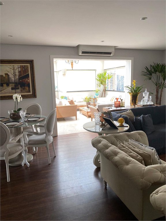 Apartamento à venda com 3 quartos, sendo 1 suíte,  em Vila Suzana, São Paulo, SP