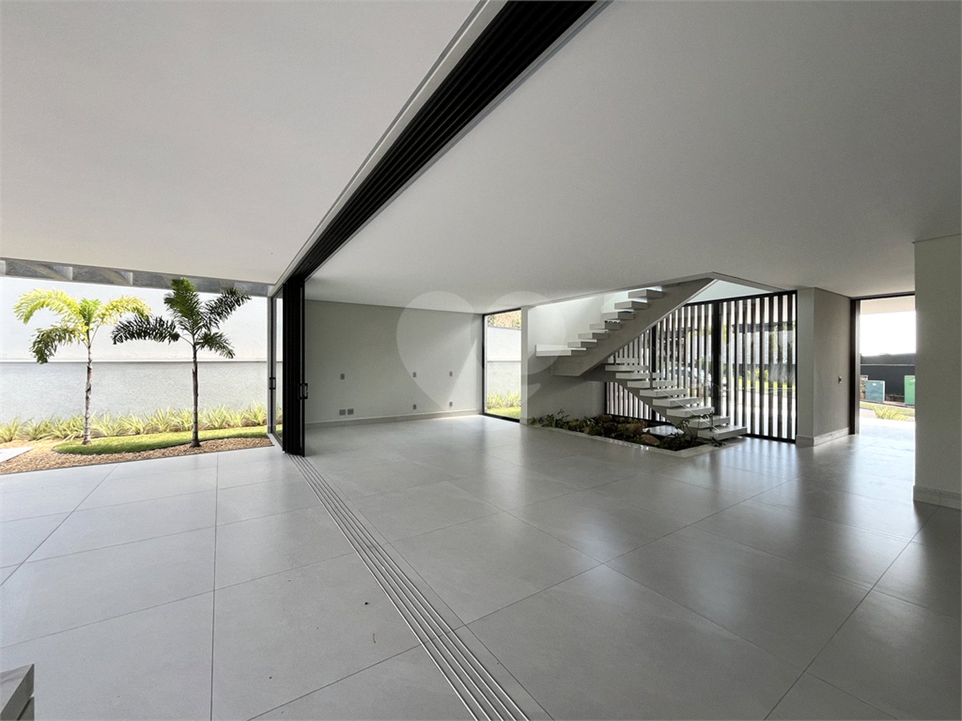 Casa à venda com 4 suítes no condomínio Alphaville Nova Esplanada 3, Votorantim - SP