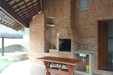Casa à venda ou para alugar com 4 suítes no condomínio Residencial Vale das Laranjeiras, Indaiatuba - SP