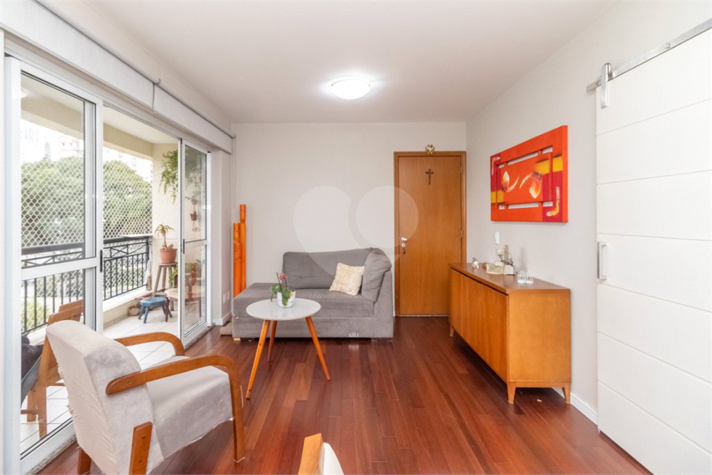Apartamento à venda com 3 quartos, sendo 1 suíte, em Vila Sofia, São Paulo, SP