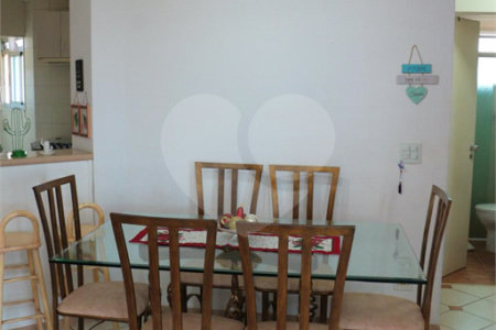 Apartamento à venda com 3 quartos, sendo 1 suíte, em Vila Gomes, São Paulo, SP