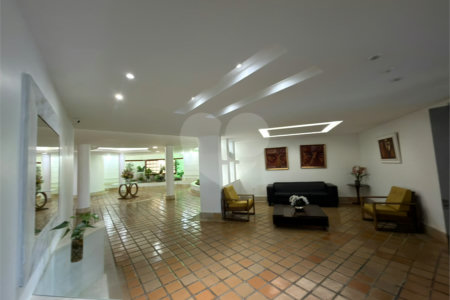 Apartamento à venda com 3 quartos, sendo 1 suíte, em Vila Nova, Cabo Frio, RJ