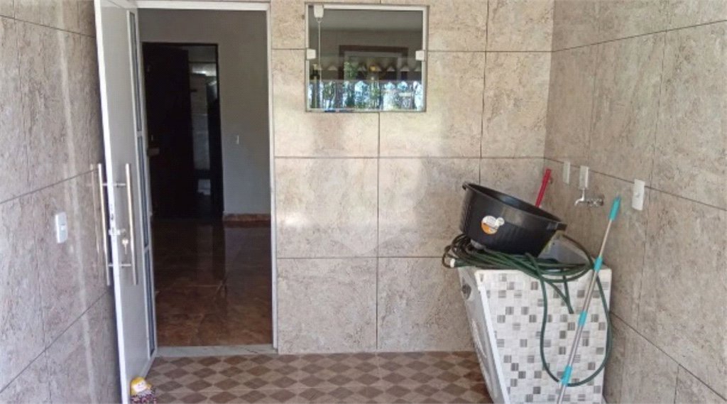 Chácara à venda com 4 quartos em Parque Maria Fernandes, São Paulo, SP