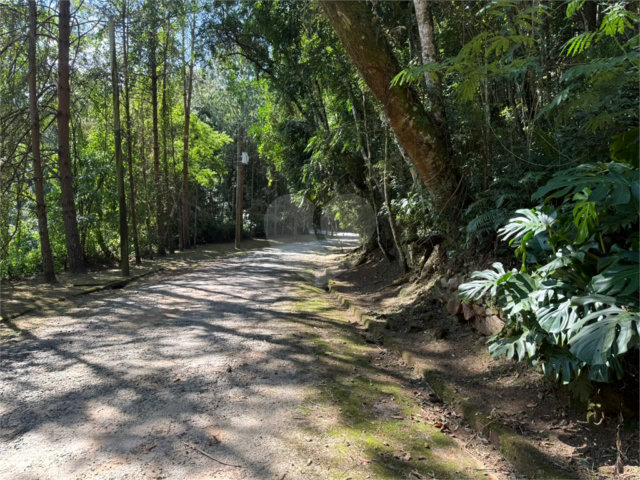 Terreno à venda no condomínio Alpes da Cantareira, Mairiporã - SP