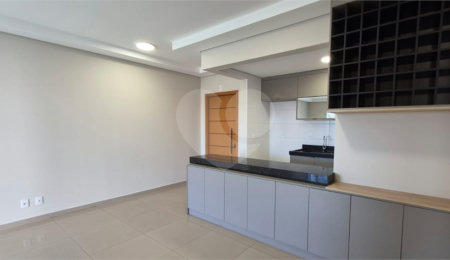 Apartamento à venda com 3 quartos, sendo 1 suíte,  em Parque Campolim, Sorocaba, SP