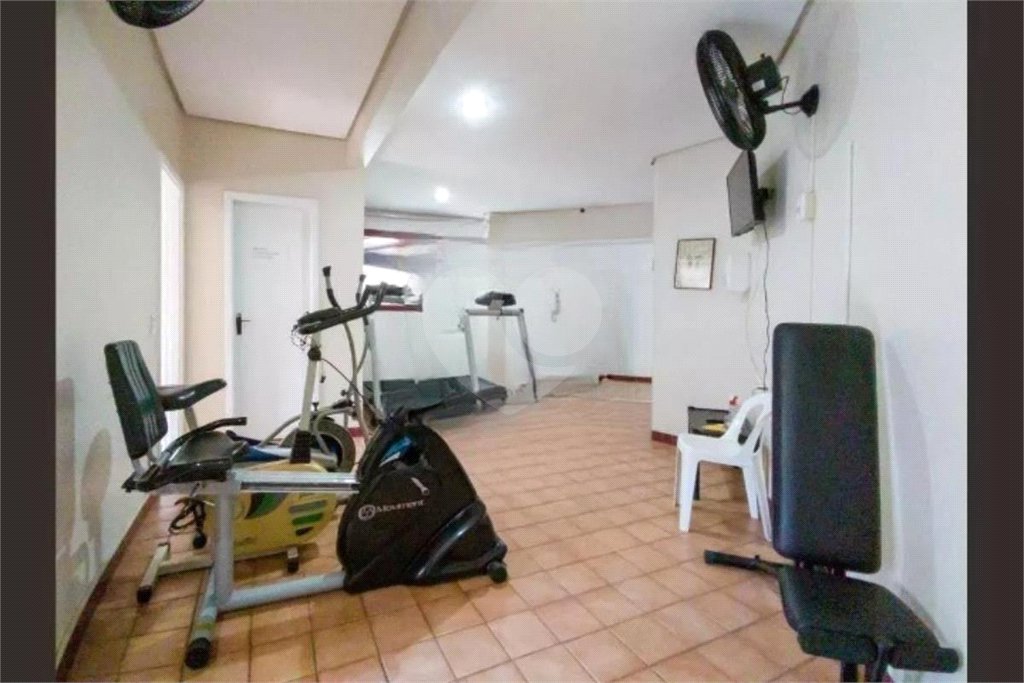 Apartamento à venda com 3 quartos, sendo 1 suíte, em Vila Hamburguesa, São Paulo, SP
