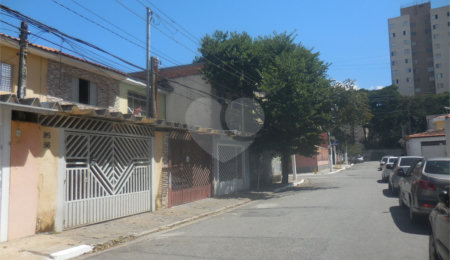 Sobrado à venda com 2 quartos em Campo Grande, São Paulo, SP