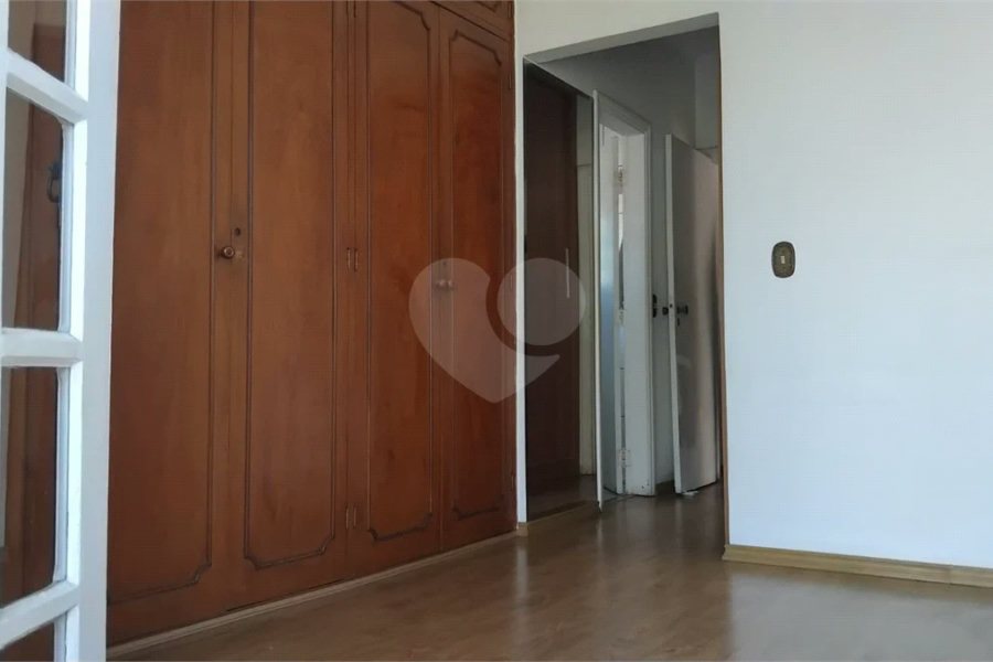 Sobrado à venda com 3 quartos, sendo 1 suíte, em Butantã, São Paulo, SP