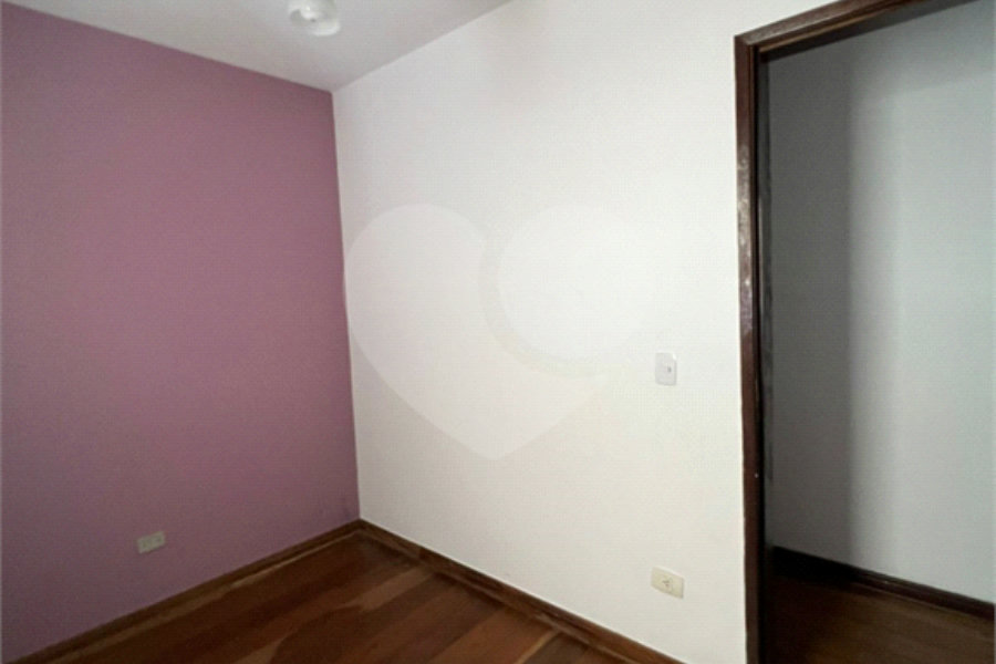 Sobrado à venda com 3 quartos em Freguesia do Ó, São Paulo, SP